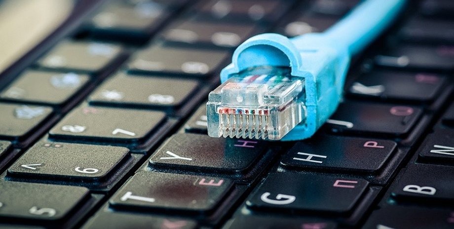 Телекоммуникация операторларига халқаро тармоқларга уланишга рухсат берилди Телекоммуникация операторларига халқаро тармоқларга уланишга рухсат берилди